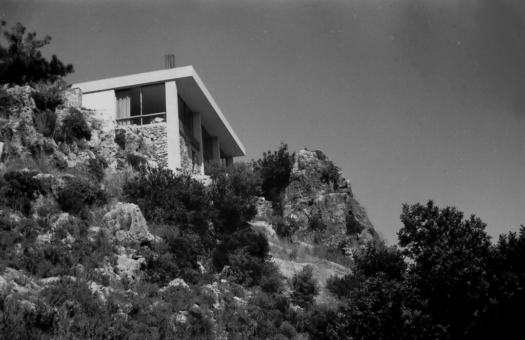 Land restaurant in Korakies, Chania